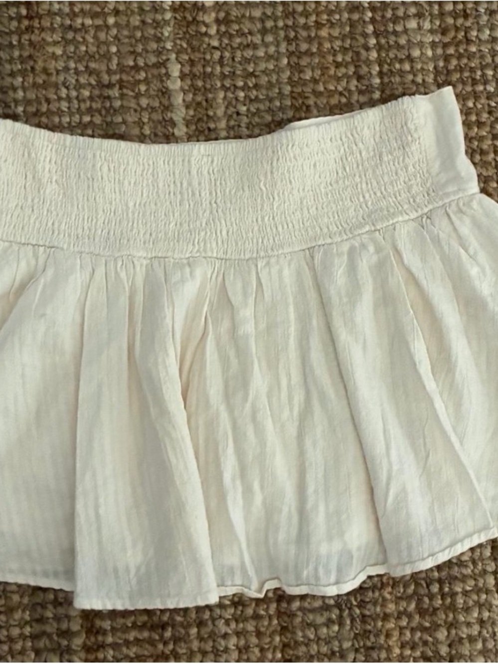 American Eagle white mini skirt